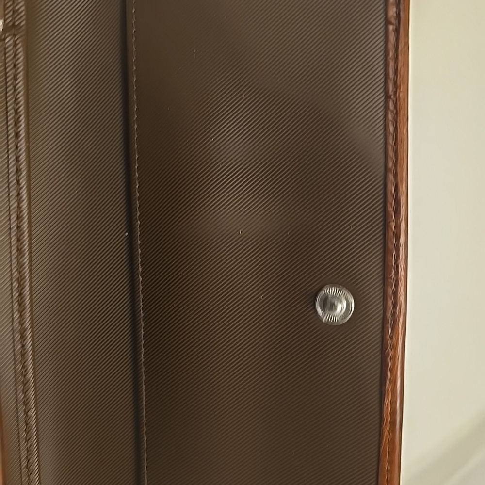 Dooney & Bourke Brown Crocodile Embossed Wallet - Picture 13 of 16